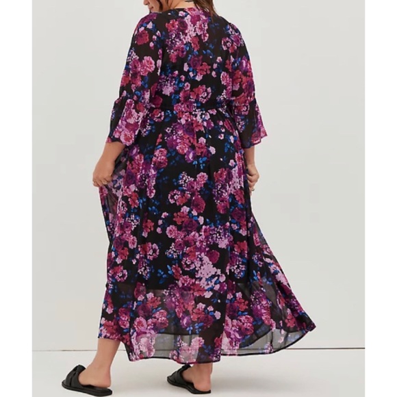 🆕 Black Floral Chiffon Button-up Maxi Dress 1 1X 14 16 NWT Torrid New! - Picture 2 of 5